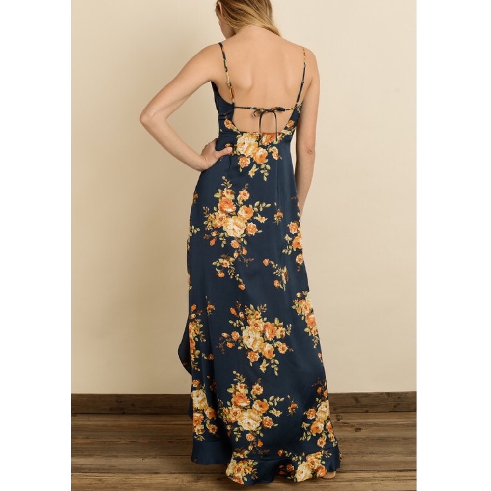 Floral Print Maxi Dress - Picture 5 of 7
